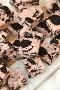 Strawberry Oreo Fudge!